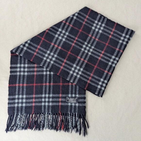 Used Burberry's Scarf Blue – Unisex Cashmere Check – Luxury Warm Winter Fashion - Picture 1 of 7